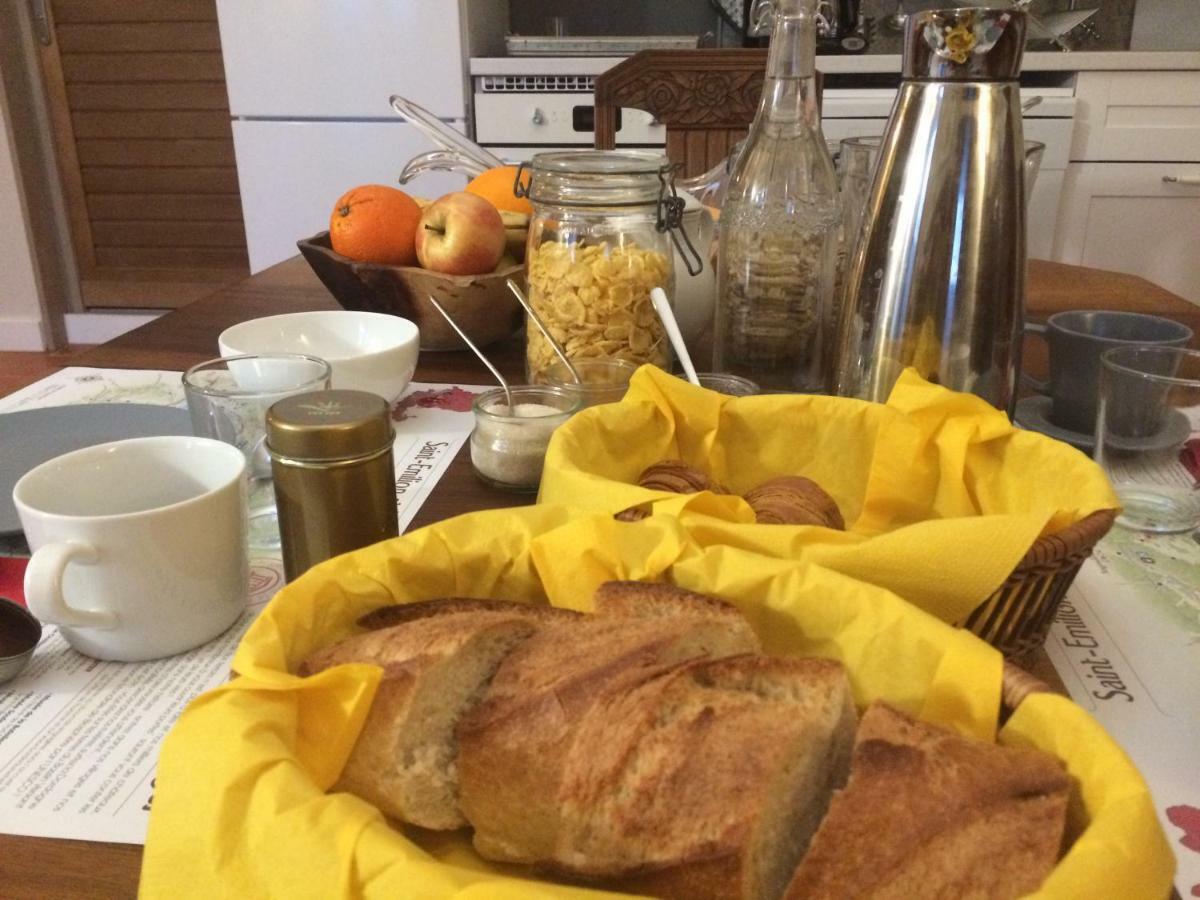 Bed and Breakfast La Grange D'Oustaud Verac Екстер'єр фото