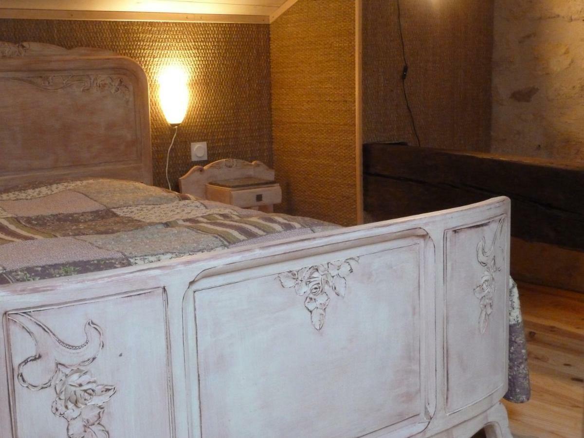 Bed and Breakfast La Grange D'Oustaud Verac Екстер'єр фото