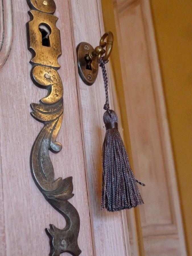 Bed and Breakfast La Grange D'Oustaud Verac Екстер'єр фото