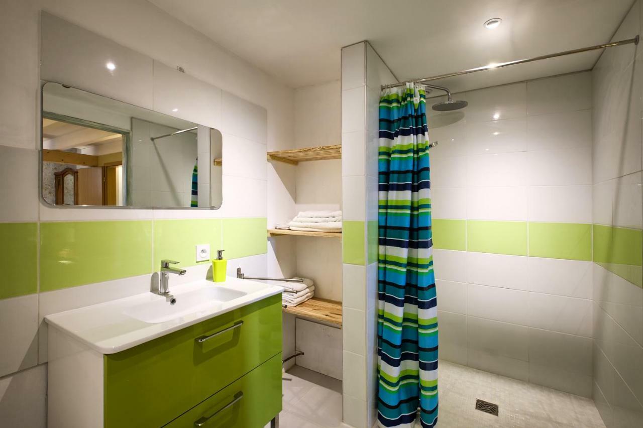 Bed and Breakfast La Grange D'Oustaud Verac Екстер'єр фото