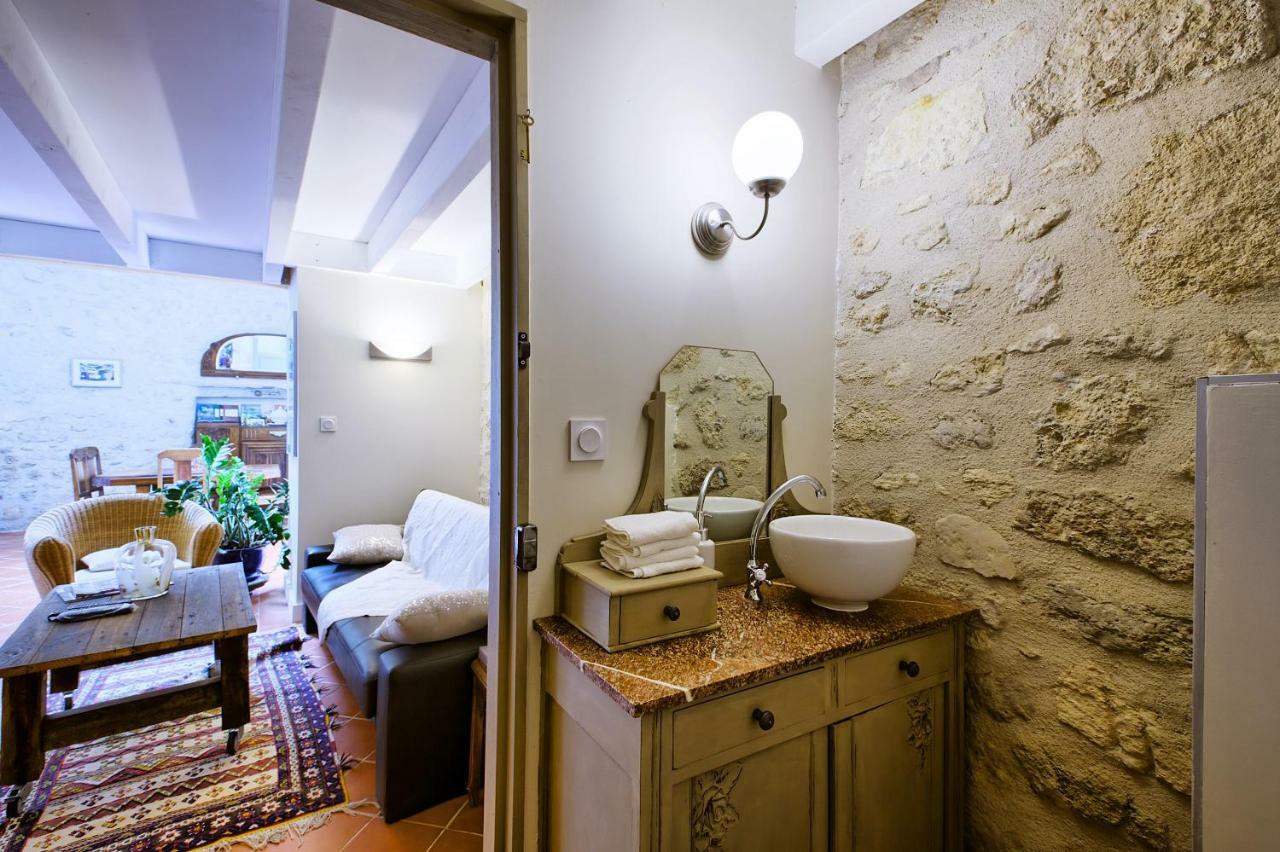 Bed and Breakfast La Grange D'Oustaud Verac Екстер'єр фото