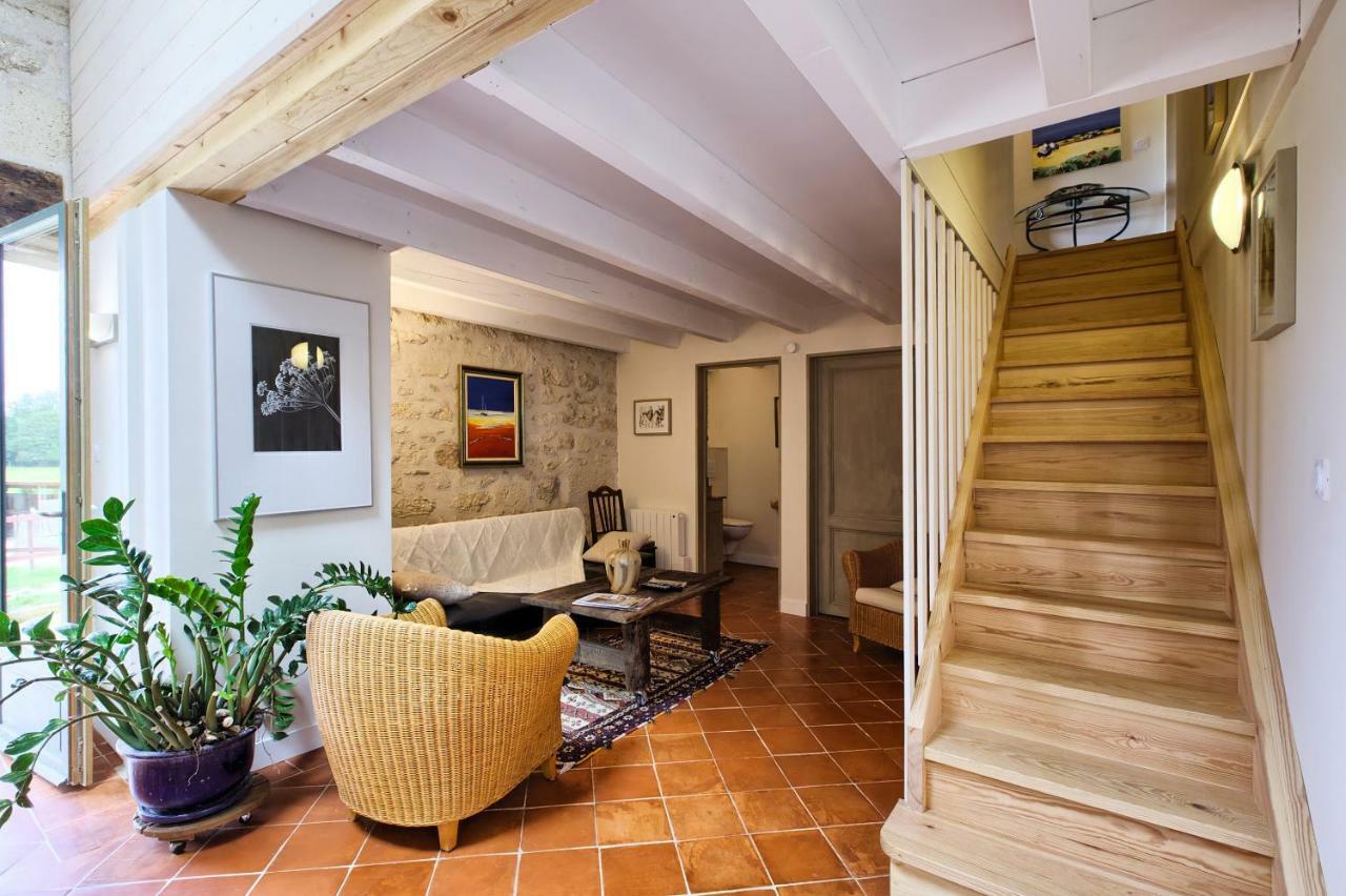 Bed and Breakfast La Grange D'Oustaud Verac Екстер'єр фото